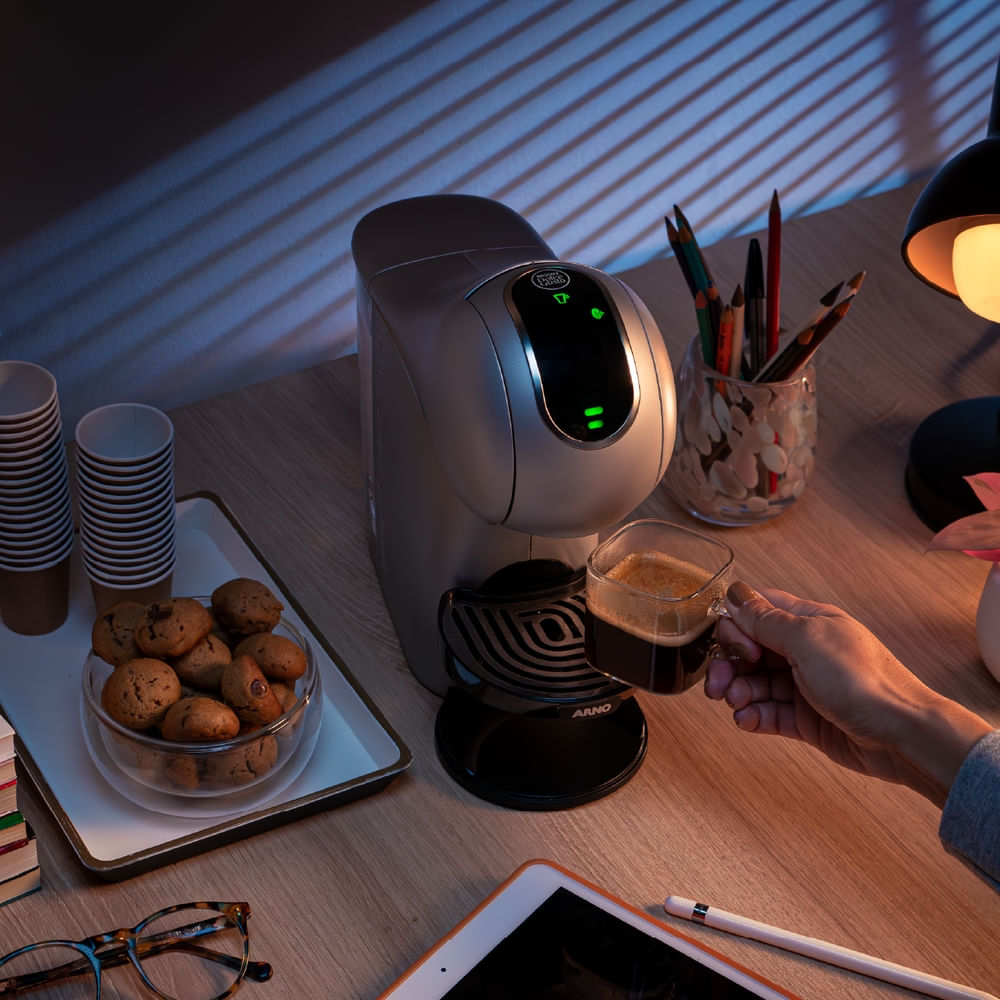 Nescafé Dolce Gusto Arno Genio S Touch Multibebidas Digital Automática Cinza DGS4